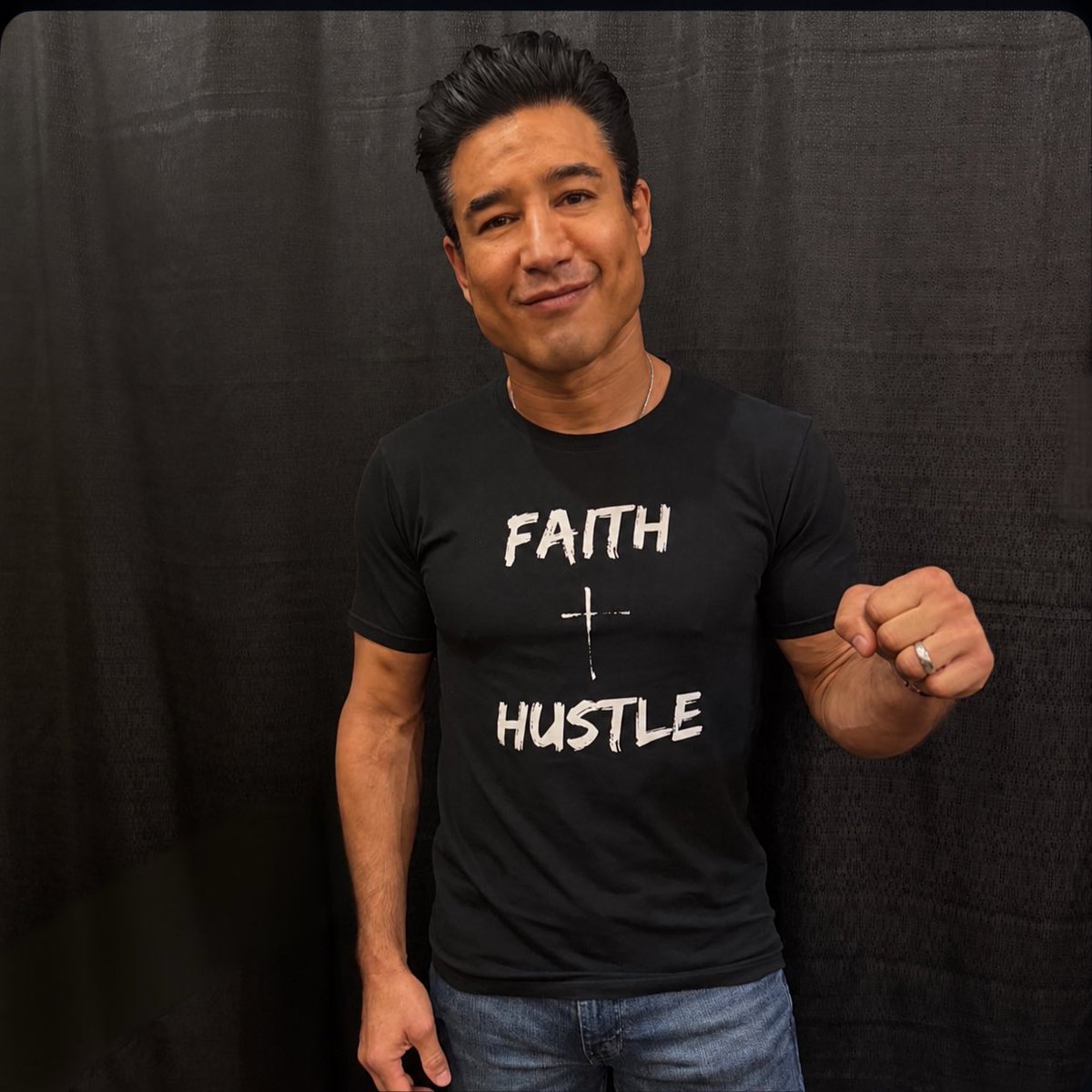 Mario Lopez tweet media