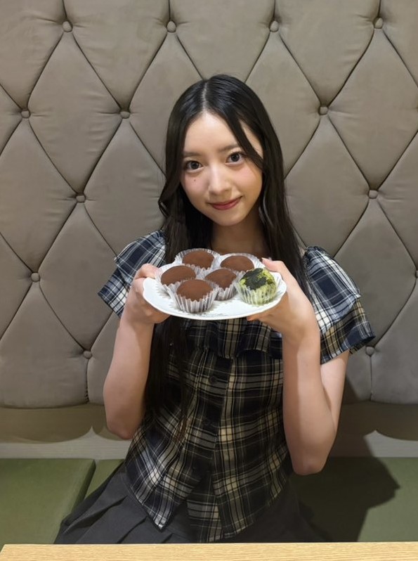 #ゆーゆにゆーゆ 2026.5.31 返信 こんばんわーおっ 本当5月も終わりだね！早い💦 写真ありがとう！ すごい！チキン沢山ある 21期で ...