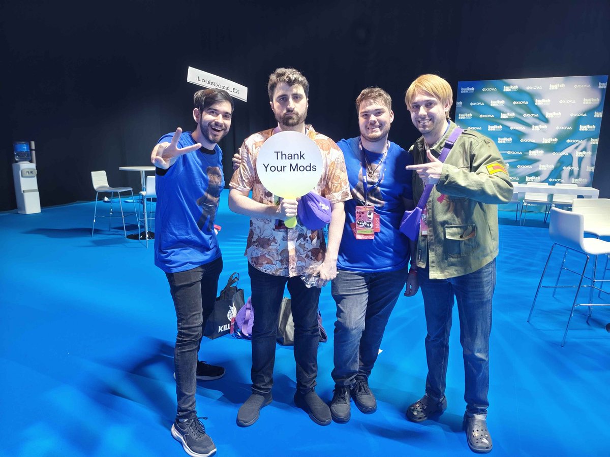 notCptCrunch's tweet photo. We managed to break out of the basement https://t.co/lTjua25ndt