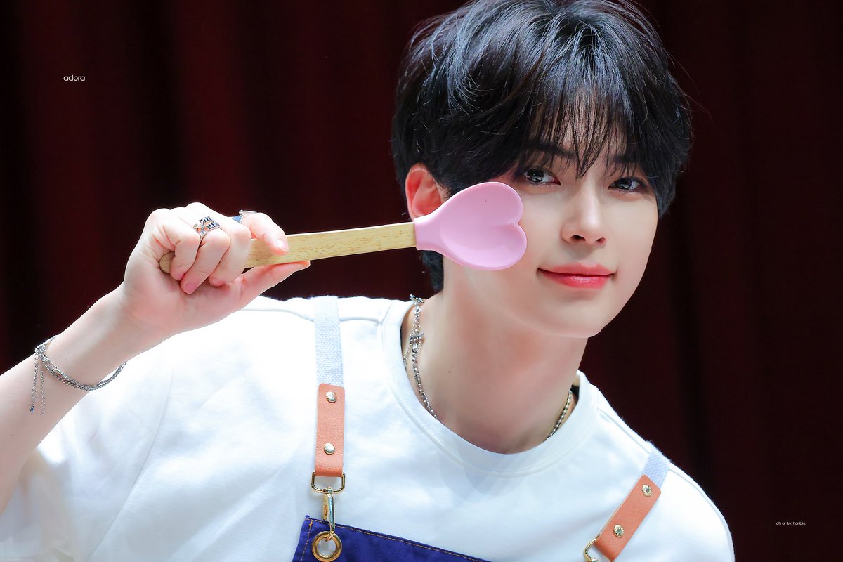 adora0613's tweet photo. 260528 
#성한빈 #SUNGHANBIN #ソンハンビン
#제로베이스원 #ZEROBASEONE #ZB1 https://t.co/ep6hBvaxpU
