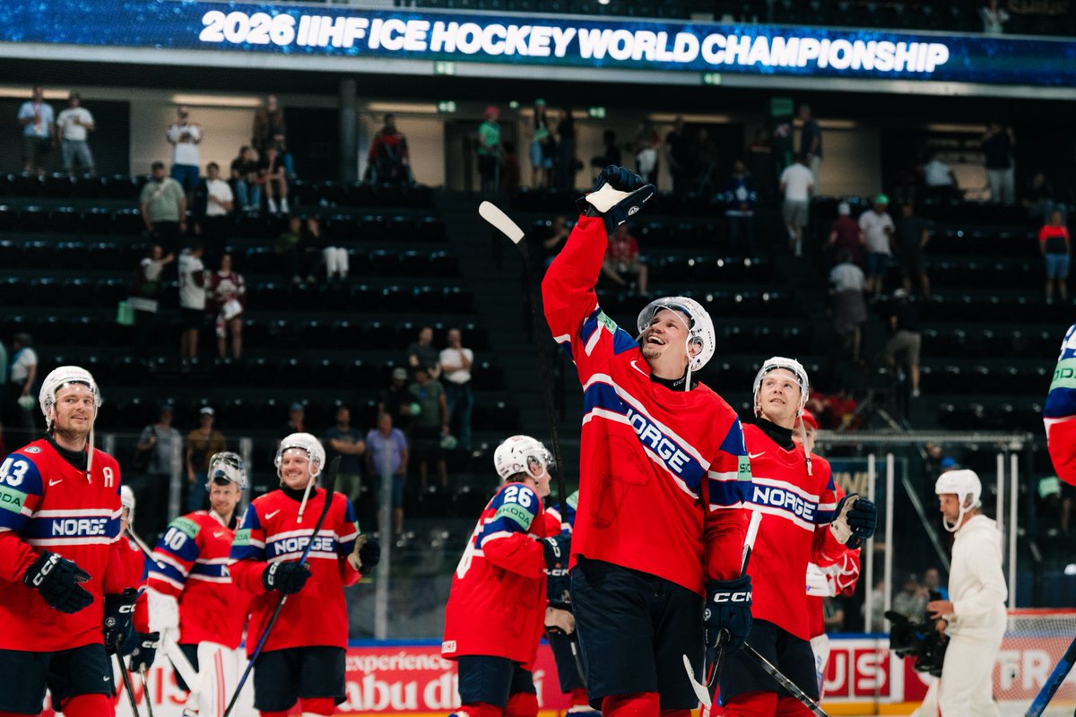 nitten_no's tweet photo. 🏆 Norge slår Canada 3-2 og tar VM-bronse🤩

🇳🇴 Landslaget avslutter et ellevilt mesterskap i Sveits med å hente hjem en sensasjonell medalje med Noah Steen som matchvinner i sudden death🔥

📸 @ Alicia Saliba https://t.co/YWzQyckpB0