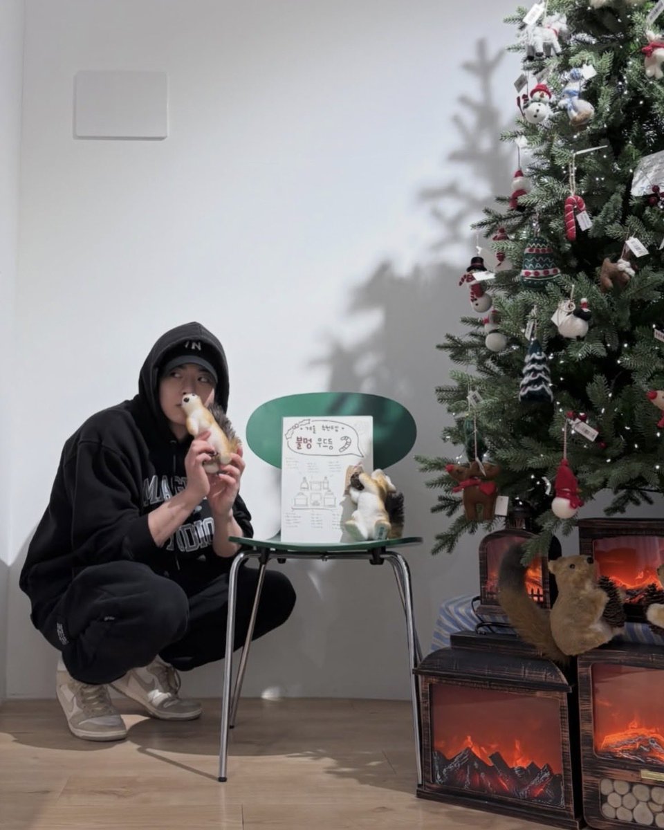 mangsubey's tweet photo. 이 남자가 자꾸만 남친짤을 주고 가시네..🤤(좋다는뜻) https://t.co/pylDKnecvT