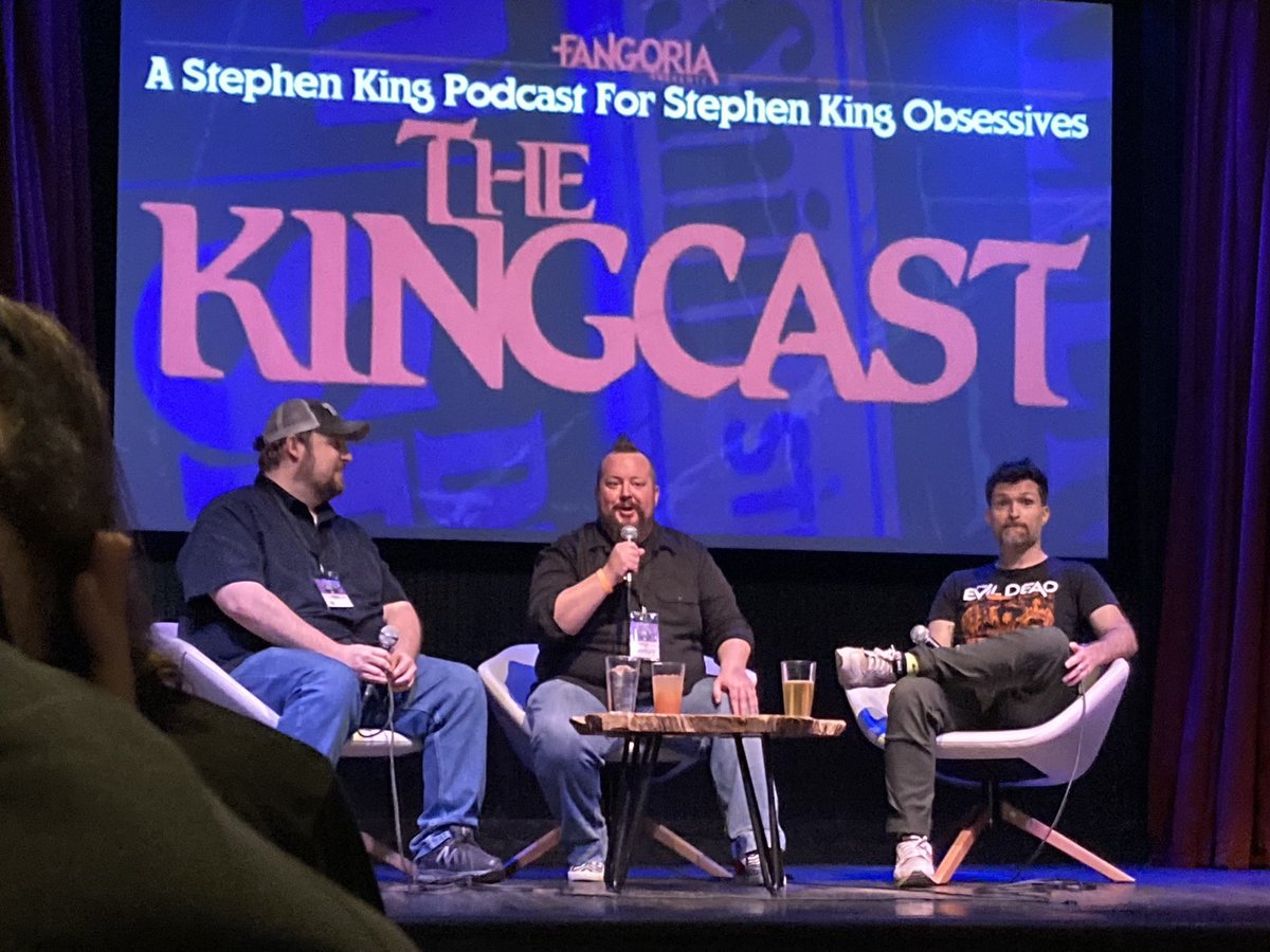Kingcast19's tweet photo. It is Pop-Pop’s deathday, so that means everyone has to crank up Dragula, chug the grossest White Claw flavor you can find, drive without a valid license, and read a chapter from Revival. Or remember Wampler in a less interesting way. I’m not your dad. https://t.co/6HYUaKglNN