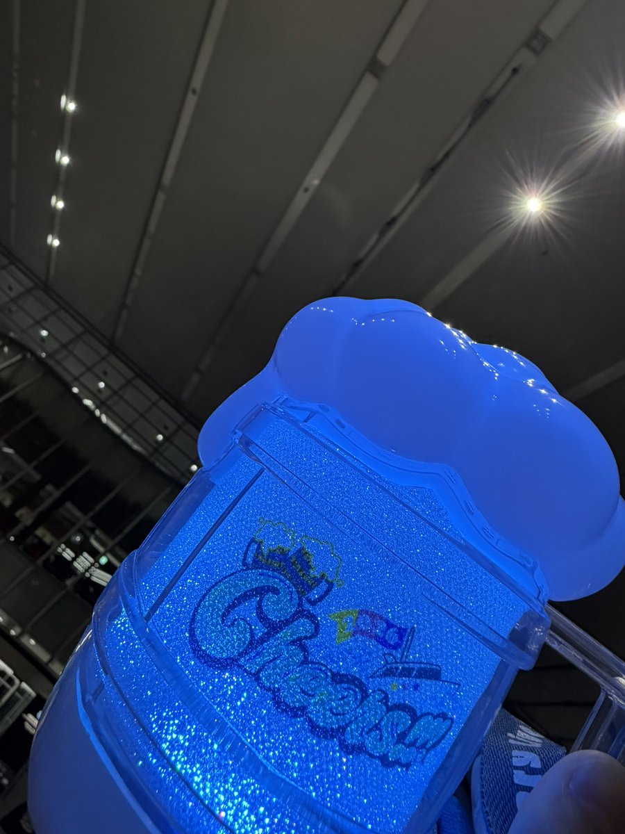 02Try_DORA's tweet photo. #5月を写真４枚で振り返る
①.ふるっぱーアリツア東京
②.トラセcheers大阪
③.トラセcheers横浜
④.ふるっぱーリリイベ大宮  

今月も楽しかったです☺️ https://t.co/zYqWBYbVpM