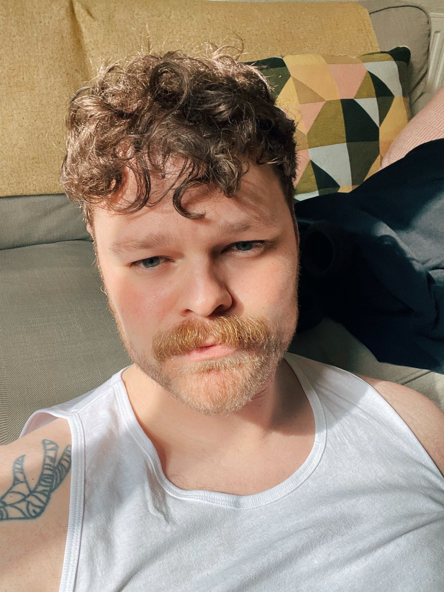 jonplayerblue's tweet photo. 👨🏻 https://t.co/PiV9fIS6rS