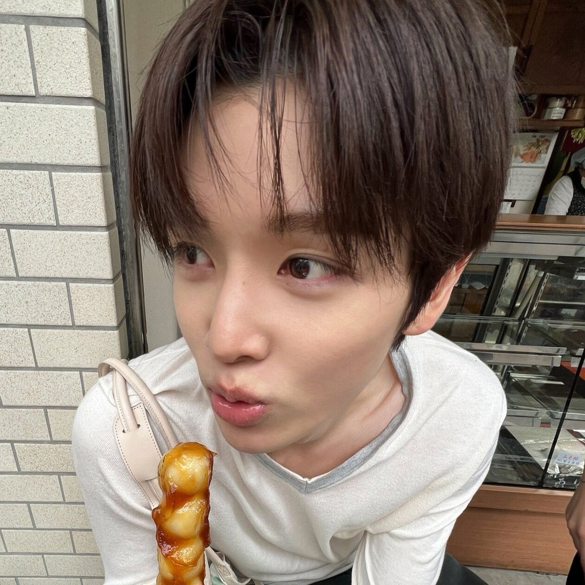 bambiright's tweet photo. 씹졸귀미쳣네 https://t.co/hy9FCtG9Mh