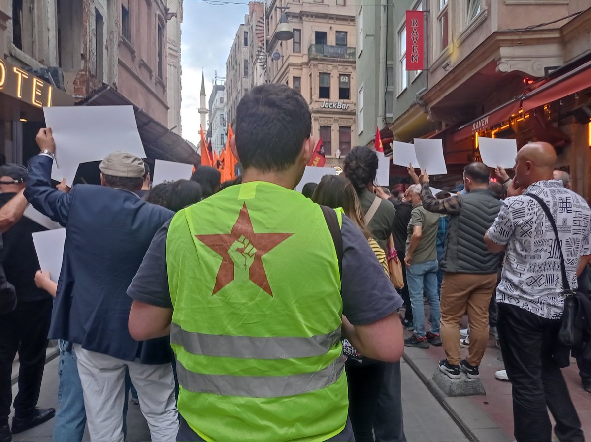 GencliginDH's tweet photo. Gezi Direnişini anmak için toplandık #Gezi13Yaşında https://t.co/825Ux5Hn0n