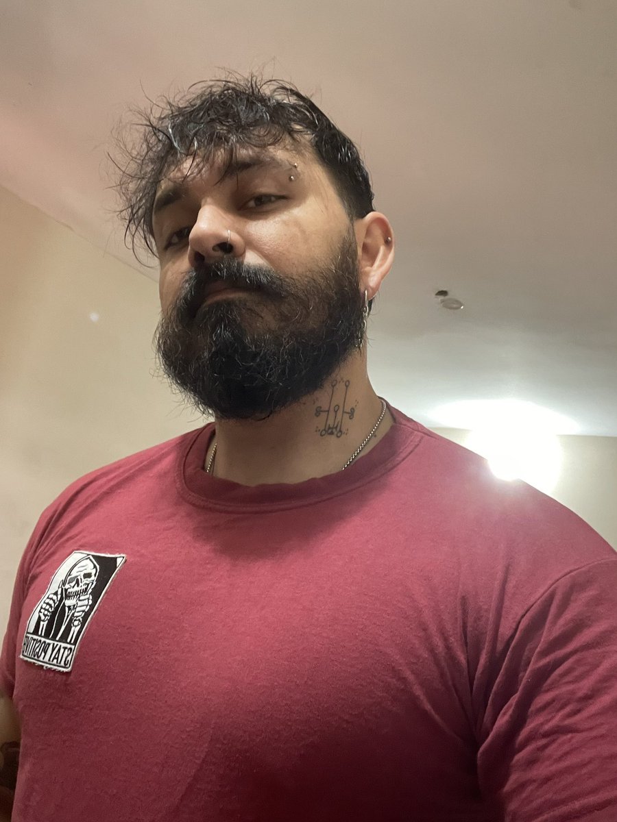 javiergarwolf's tweet photo. Si si, el peine es algo que yo no conozco. https://t.co/e3hEViNEU5