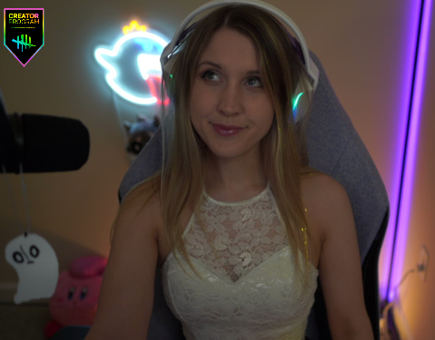Ellefromunder's tweet photo. Warming up for the tourney today! Come hang!!!💜 https://t.co/SG8l1hwGc9
