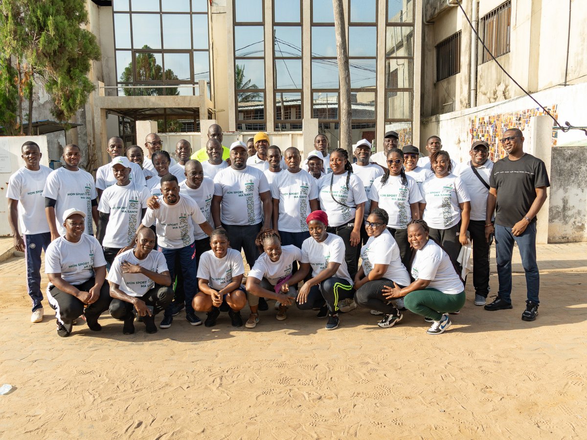 InamTogo's tweet photo. 🟢JNS 🇹🇬  : Le personnel de l’INAM, fidèle au rendez-vous.
Articles à lire ➡️https://t.co/88lj7M5Tqp https://t.co/TPkLNXKGmn