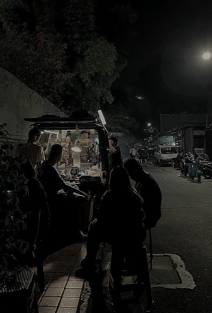 integralous's tweet photo. ㅤ
📍Jl. Palatehan, Melawai
ㅤmalam senin yang paling syahdu. sering lewatin nih jalanan, tapi baru ini bisa mampir.
ㅤ https://t.co/daXFCNClPW