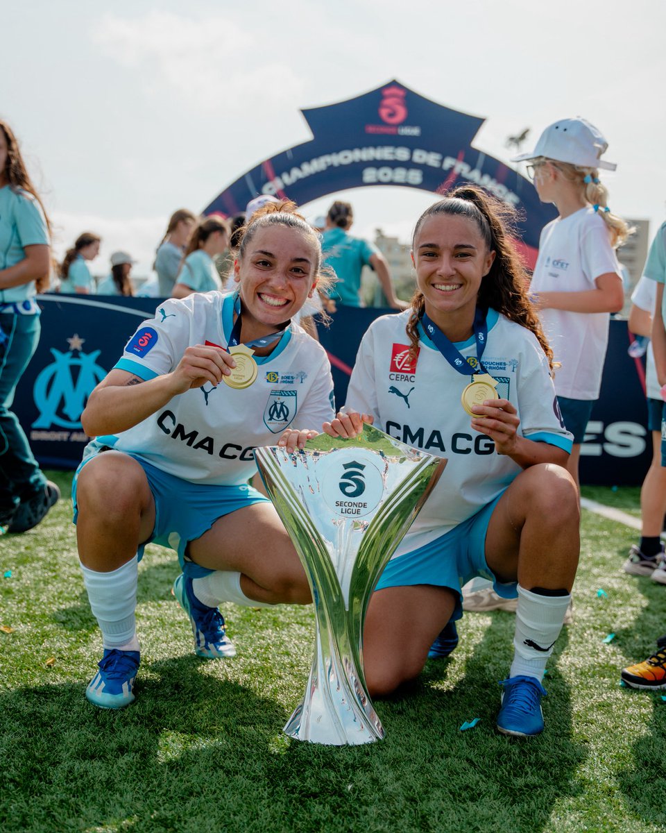 OMfeminines's tweet photo. De remplaçante en D2 à titulaire en Première Ligue, la native de Colmar se sera donné les moyens de ses ambitions, au gré d'un travail quotidien et d'une persévérance remarquable. 
Arrivée à l'OM en jeune fille à 19 ans, Inès quitte Marseille en femme. https://t.co/h0DAReZgt5