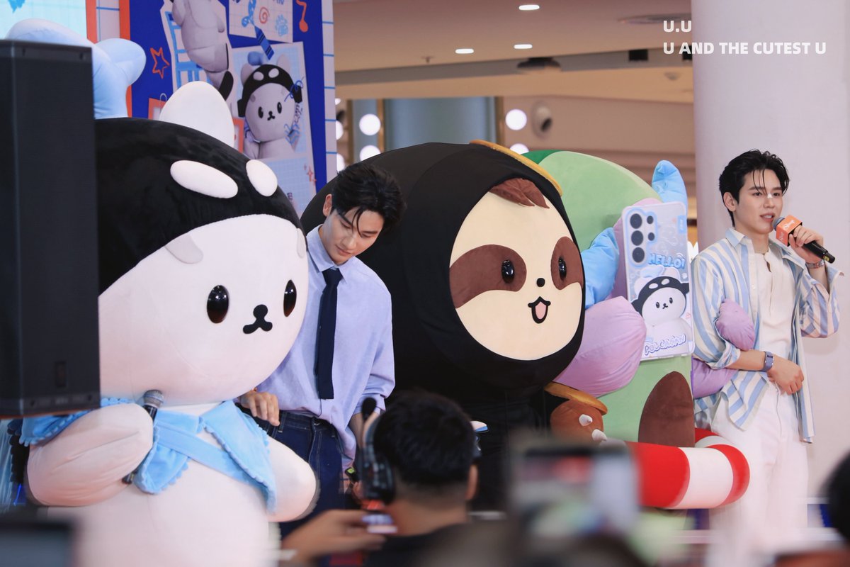 uunee_66's tweet photo. 20260531  TAYNEWSAN WITH SHEEP

🩷🐳🐻‍❄️🩷 
ผอ.อนุบาล GMM + ป่ะป๊าTay พาเด็ก ๆ ออกมาทำกิจกรรมแล้ว 🤭
@Tawan_V @new_thitipoom @polcasan_GMMTV @samruay_GMMTV @avocean_GMMTV 

#SHEEPxPOLCASAN 
#เตนิว #TayNew #Tawan_V #Newwiee 
#โพก้าซัง  #POLCASAN https://t.co/dC0cUYNNhn