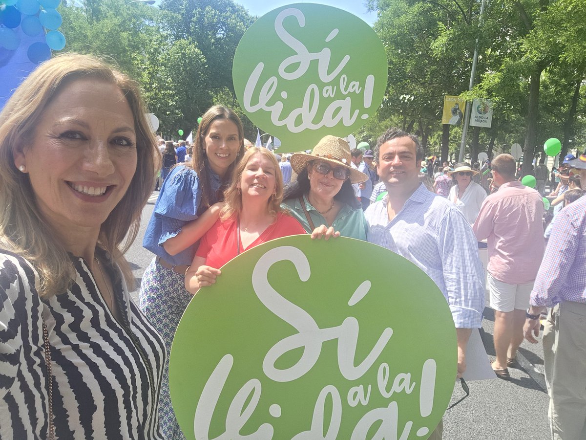 rromerovilches's tweet photo. Hoy alzamos la voz en defensa de la vida desde su concepción hasta su fin natural.
Nos unimos a esta Marcha por la Vida para reafirmar el valor único e irrepetible de cada persona y la importancia de proteger a los más vulnerables.
#MarchaPorLaVida #SíALaVida
#CadaVidaImporta https://t.co/Ywr4Sps1ut
