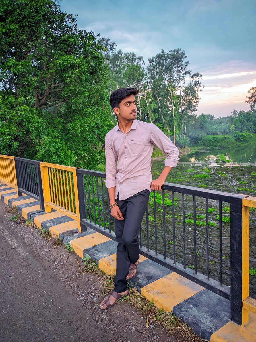 DeepakGupta255's tweet photo. Sunset 🌞
#photography #sunsetphotography https://t.co/NDGbKWo0gx