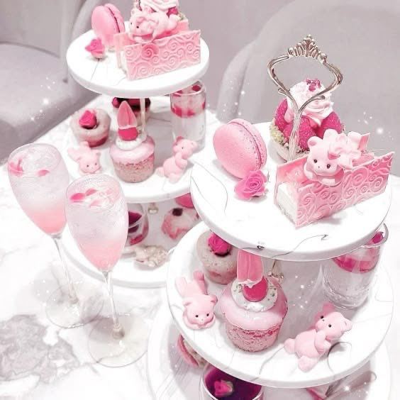 Miyuf43d's tweet photo. 18↑| ♀
みんなでわいわいできるお友達欲しいです💕
深夜中心に遊んでます
♡でお迎え行きます🎶
#第五人格自己紹介カード
#第5人格自己紹介カード
#第五人格フレンド募集
#第五人格してる人と繋がりたい https://t.co/IOhkV97p8k