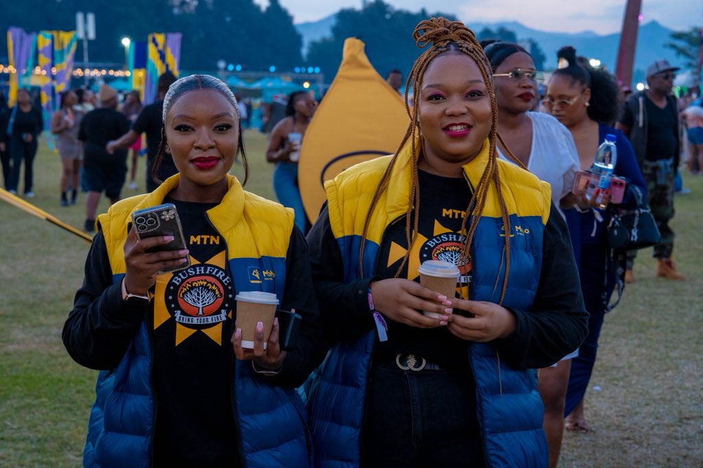 mtnmomosz's tweet photo. Our MTN and MTN MoMo team is on site at MTN Bushfire. Delivering seamless connectivity and cashless convenience.
#GrowWithMoMo #PayWithMoMo https://t.co/Qk5pcrZO1o