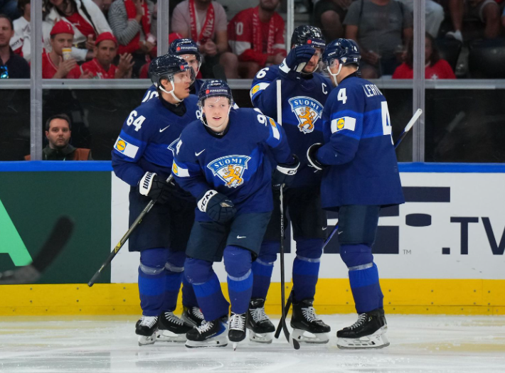 Lambebtw's tweet photo. WE GO TO ENC 🎉

2-0 Slovakia 
2-0 Spain 
2-0 Belgium 
2-1 Hungary

 🇫🇮 🇫🇮 🇫🇮 🇫🇮 🇫🇮 🇫🇮 🇫🇮 https://t.co/eLvNzs1uCS