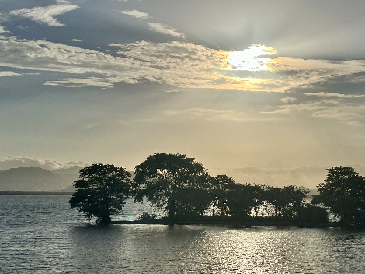 dgc837's tweet photo. Scenery change https://t.co/6c5gjYKZB3