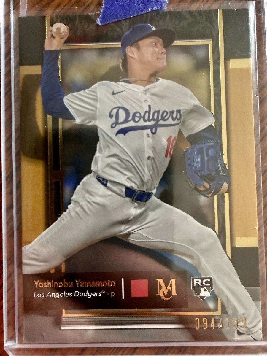 bethke2's tweet photo. @cardboardbst /75 &amp; /199 Take ‘em both $160 shipped https://t.co/gKnaakjgyl