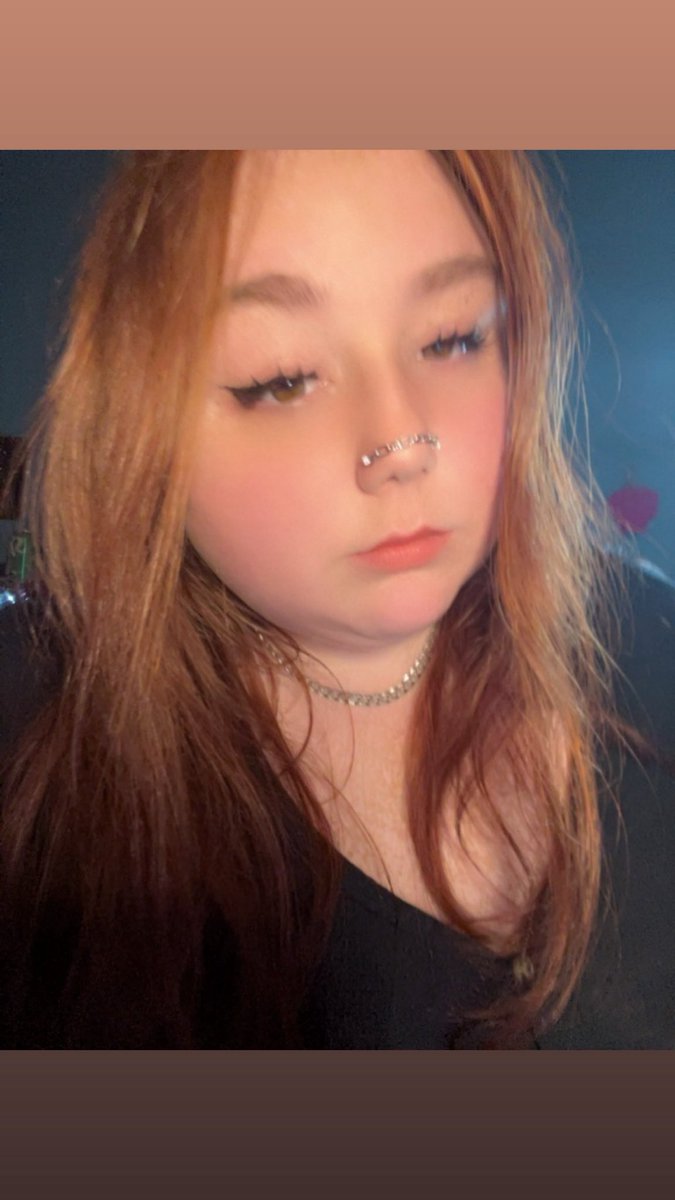 melodyishere177's tweet photo. HMU for menu #selling #content #redhead #onlyfans https://t.co/8aQMOff2Tt