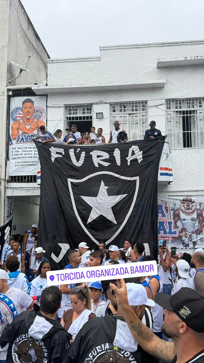 orgbfr's tweet photo. FÚRIA JOVEM DO BOTAFOGO presente ontem na sede da BAMOR para o jogo contra o Bahia pelo Campeonato Brasileiro. https://t.co/QzfAzhVdLV