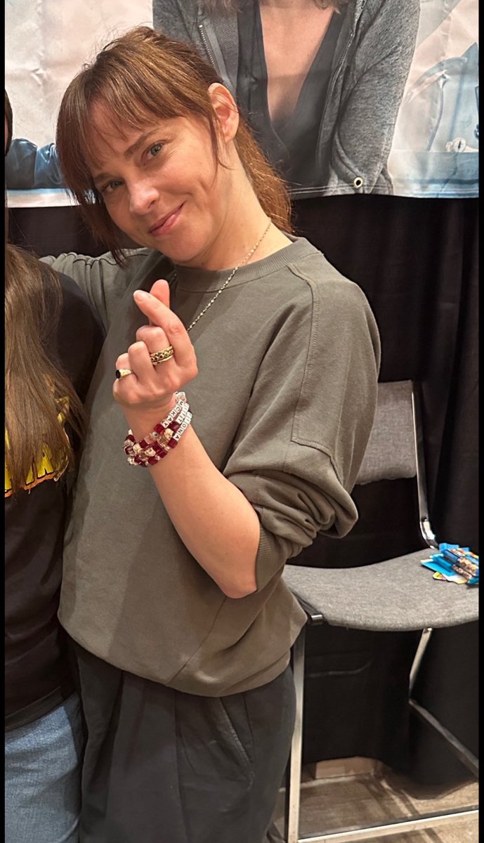 crims2ns's tweet photo. i wanna squish her and put her in my pocket https://t.co/DgaR1pLkT5