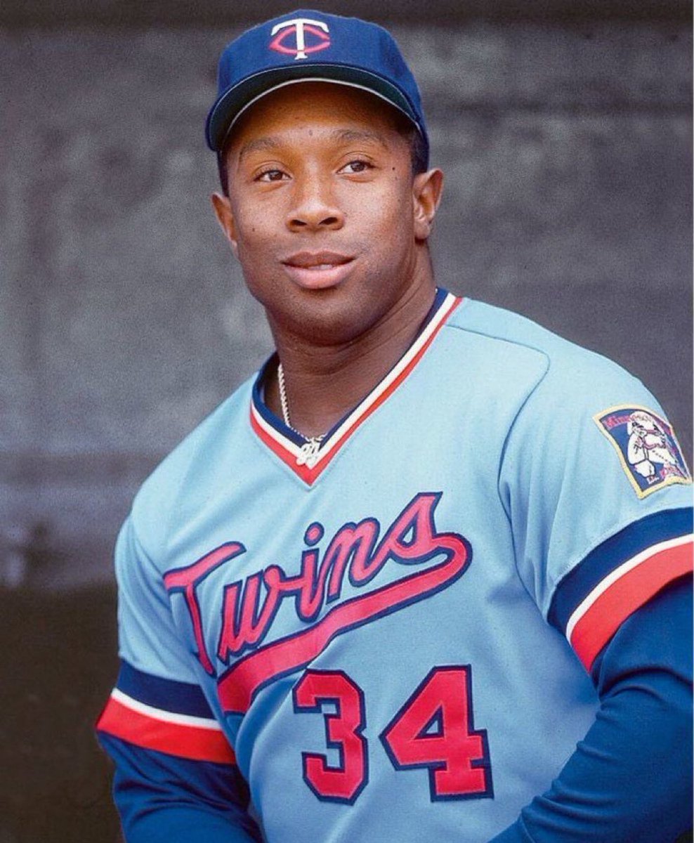 Super70sSports tweet picture