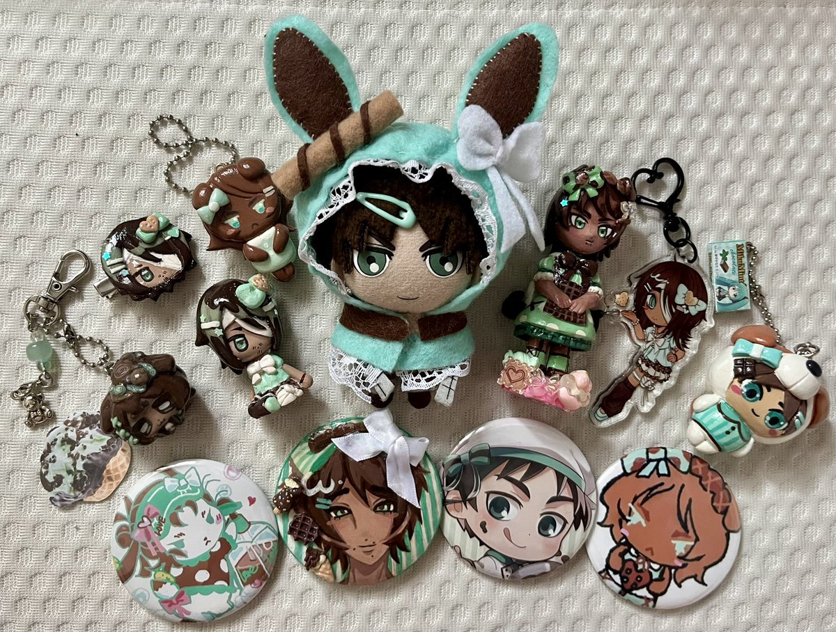 Number1M1kuFan's tweet photo. me when mint choco Eren. https://t.co/0rj863Otil