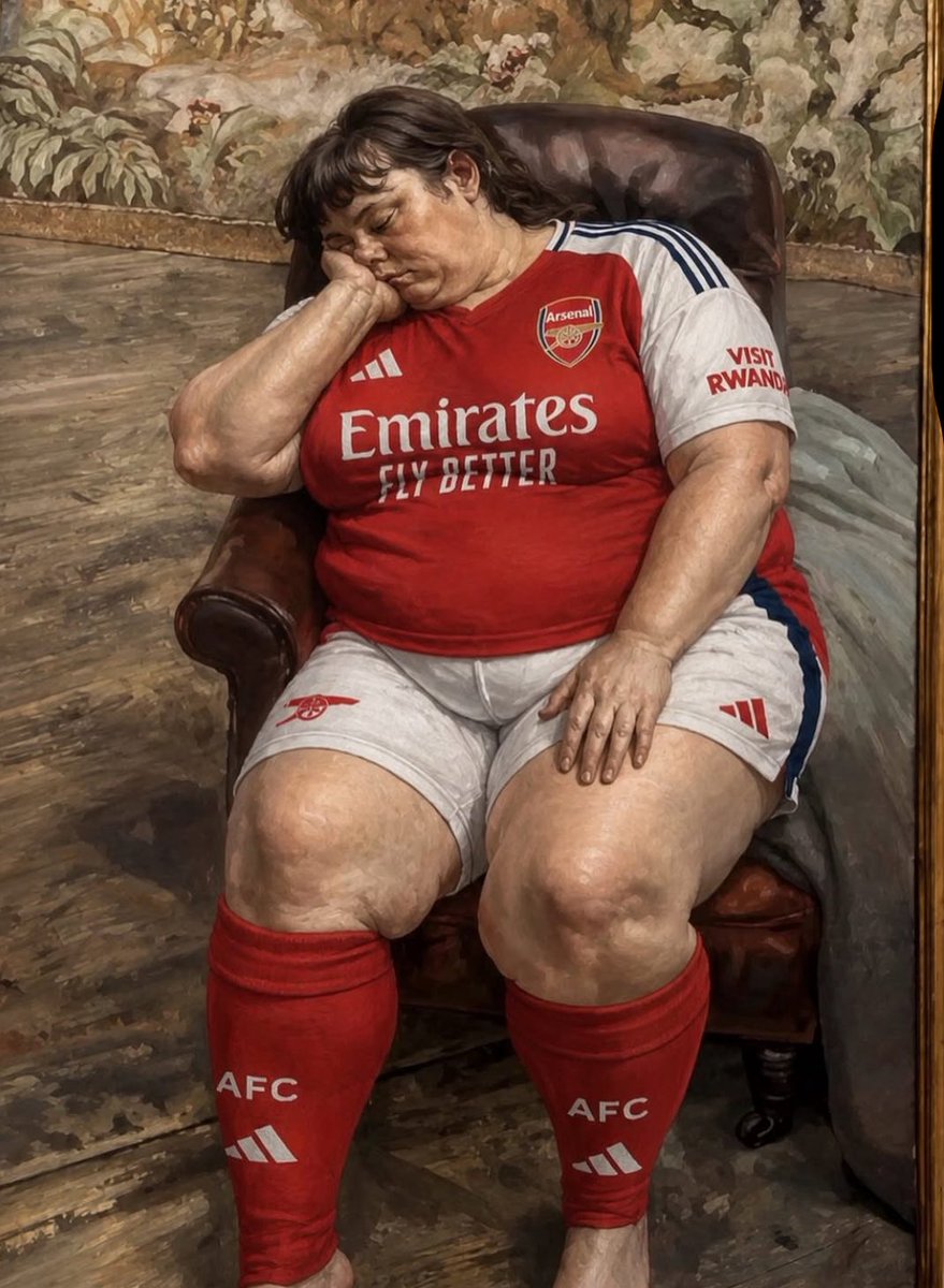 JANUSZCZAK's tweet photo. I see that Lucian Freud’s monumental portrait of the sleeping Sue Tilley (right) is coming up for auction in June at Sothebys. Estimated at £20-30 million! But Sue, a big Arsenal fan, has created her own version (left) to express her love of Arteta’s 1 nil monsters. Sweet! https://t.co/kxoXsbLIZ4