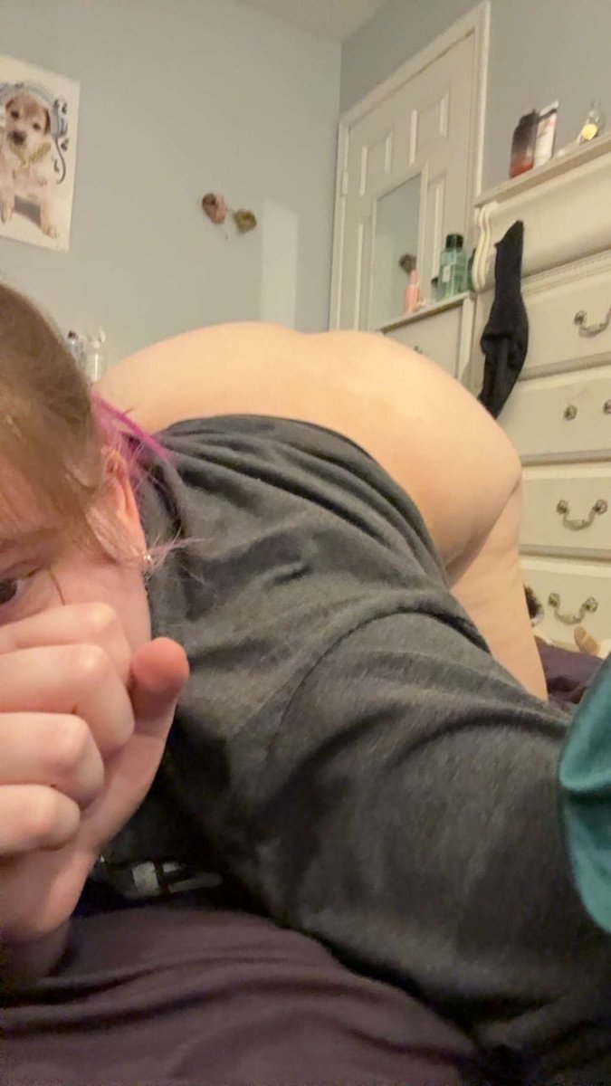 Csed0's tweet photo. Just waiting here for some to fuck me https://t.co/TKSveQomnK