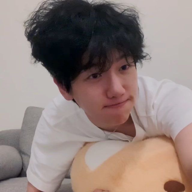 kkaebsongHyunie's tweet photo. i miss Baekhyun https://t.co/agV0JPIyON
