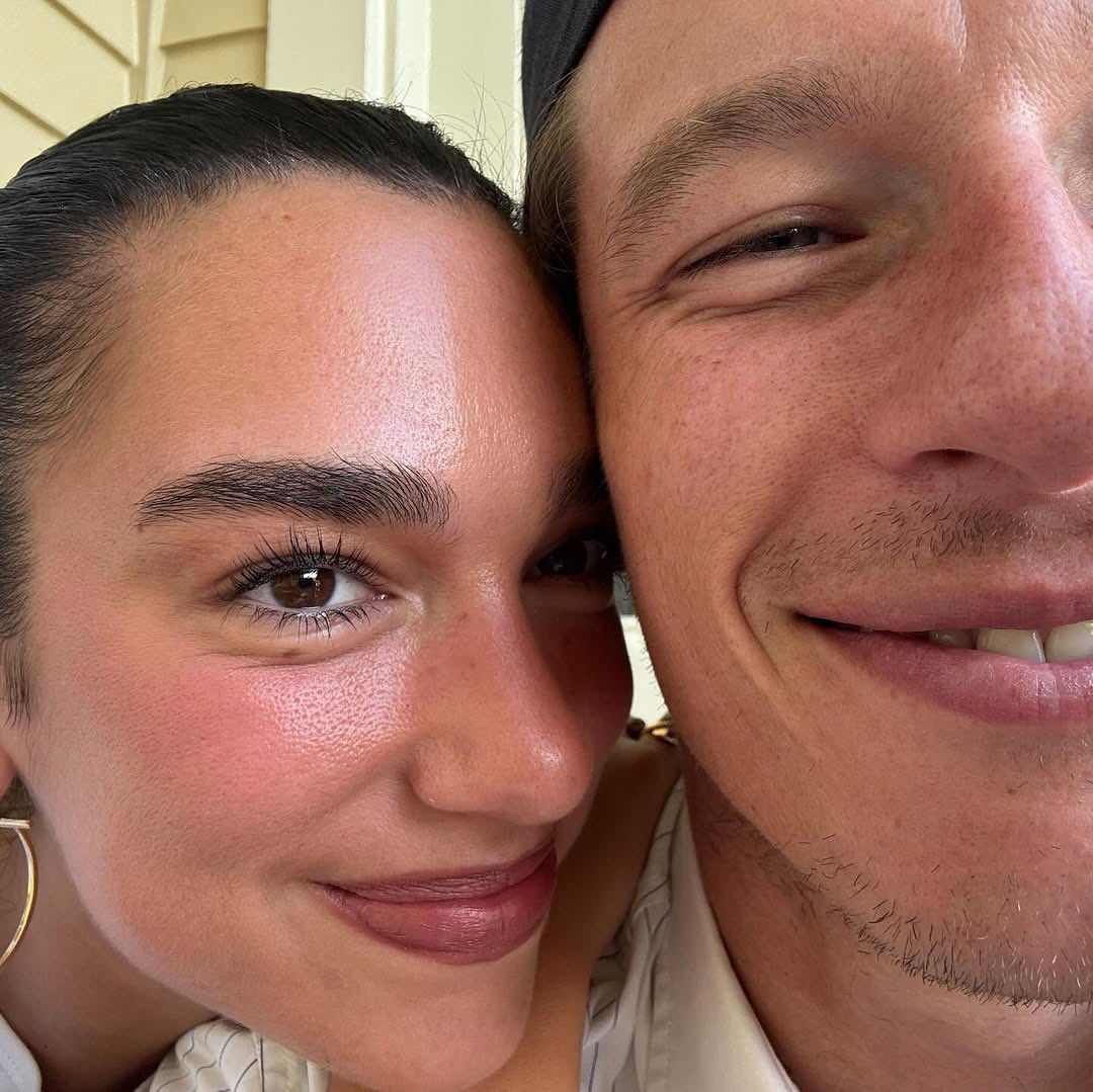 Dua Lipa News tweet media