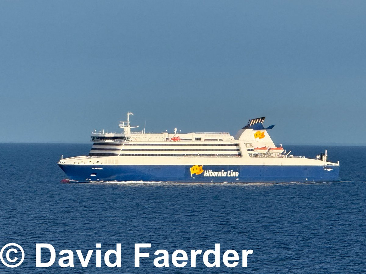 faerder46's tweet photo. The @hibernialine ship “St Patrick” leaving Poland &amp; the Baltic behind - heading to her new career linking @PortofCork with @Port_BC #hibernialine #cork #boulogne #france #ireland https://t.co/BZhUcMwVOd