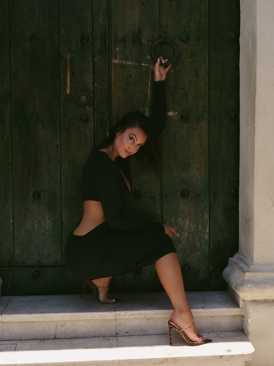 ModaGatta's tweet photo. ¡Fresca! #shade #fashion #fashionmodel #internationalmodel #colombia https://t.co/BUKvBWvJOn