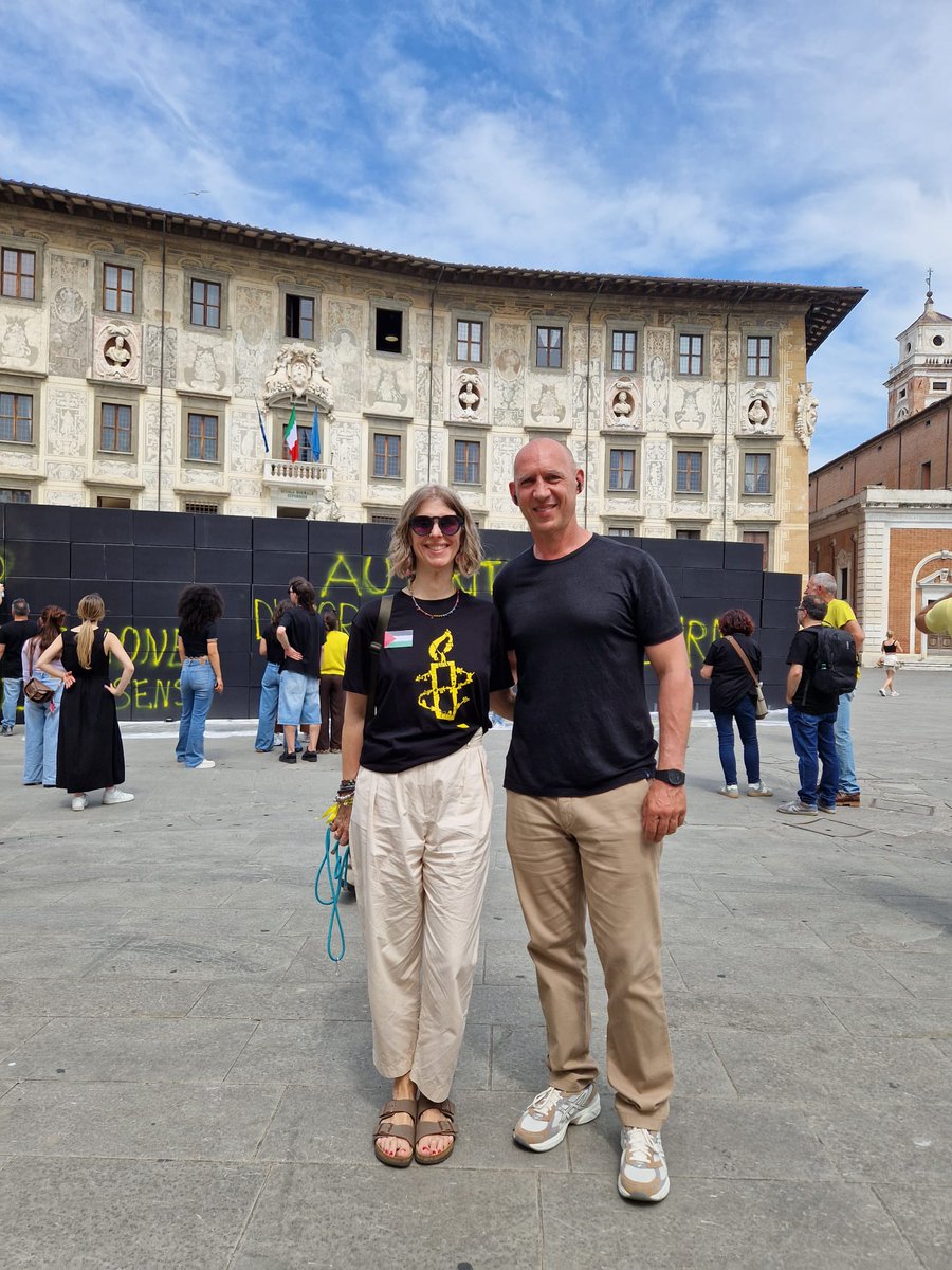 AmnestyAsti's tweet photo. Grazie a nostri Attivisti @domenicomassano e @simona_franzino per aver partecipato ai kabori drlla 41ª Assemblea Generale di Amnesty International Italia a Pisa! Tre giorni di attivismo partiti con il flash mob
HUMAN MUST WIN
#dirittiumani #Amnesty https://t.co/UXsotwnzU0