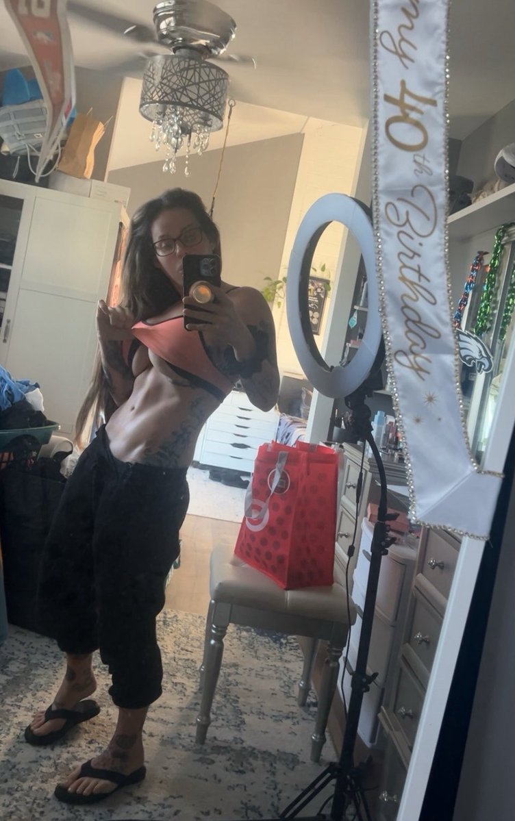 🏈A Mandalorian🏀Your Sports Fantasy Girl⚾️ tweet media