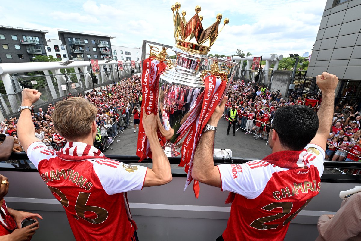 Premier League tweet media