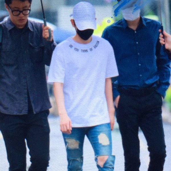 bbhbyeol's tweet photo. happy pride month do we remember when https://t.co/5qkPl20W4n