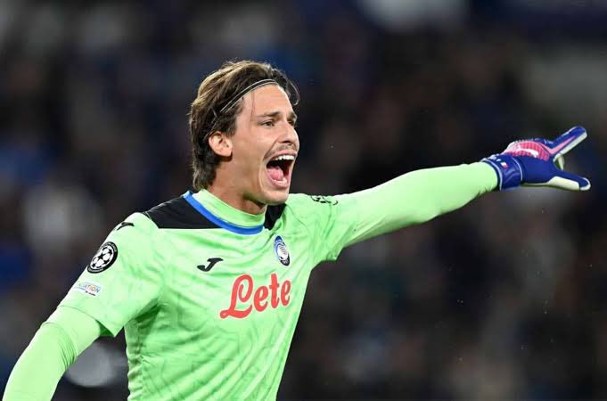 ArsenalAZ's tweet photo. 🚨 Arsenal Atalantanın qapıçısı Marco Carnesecchini transfer etməyi düşünür. 🇮🇹 🧤

[Mənbə: Tutto Atalanta] #AFC https://t.co/IUvTRFceKZ