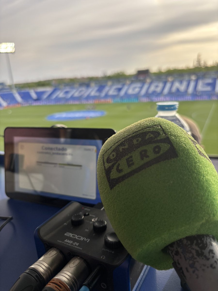 HugoCondesM's tweet photo. Final por la permanencia: Leganés/Mirandés en @Radioestadio Solo uno seguirá en Segunda y el otro descenderá a Primera Federación… 📻⚽️🎙️ https://t.co/ide7z4Q2z3