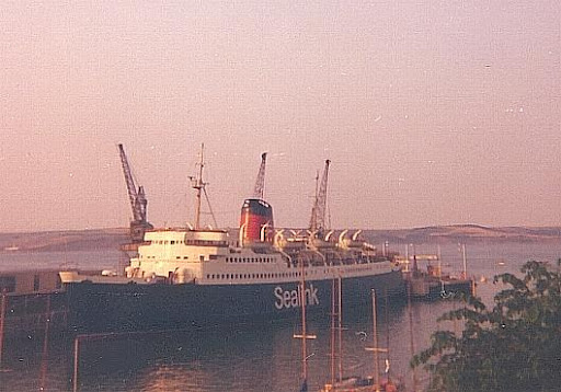 JohnBoxall9's tweet photo. @YesterdaysBrit1 Bring back the Maid of Kent!! https://t.co/H0fIqf8bXg