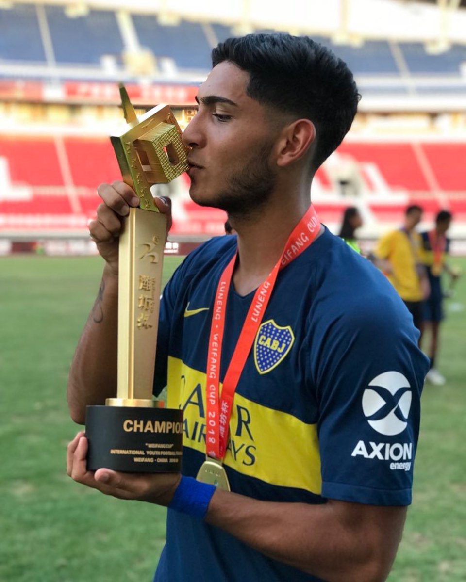 jp_1905's tweet photo. El camino de Adrián Sánchez para ser campeón del fútbol argentino. https://t.co/wQnjaZtPWO