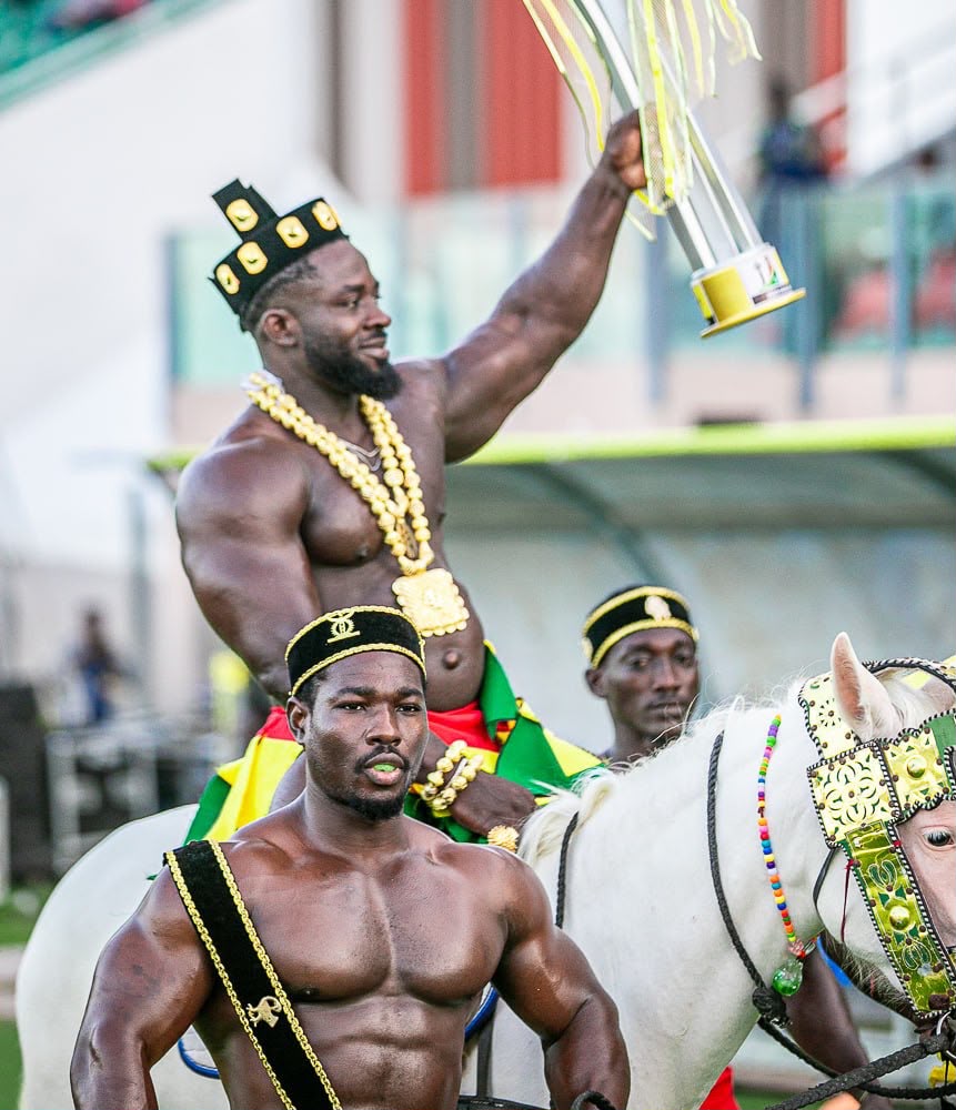 ShabanMo9's tweet photo. 🏆❤️📸 Here's how the MTN FA Cup trophy arrived at the University of Ghana Stadium ahead of the grand final between Dreams FC and Nations FC. https://t.co/TzoACCCmJt
