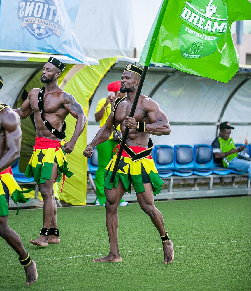 ShabanMo9's tweet photo. 🏆❤️📸 Here's how the MTN FA Cup trophy arrived at the University of Ghana Stadium ahead of the grand final between Dreams FC and Nations FC. https://t.co/TzoACCCmJt