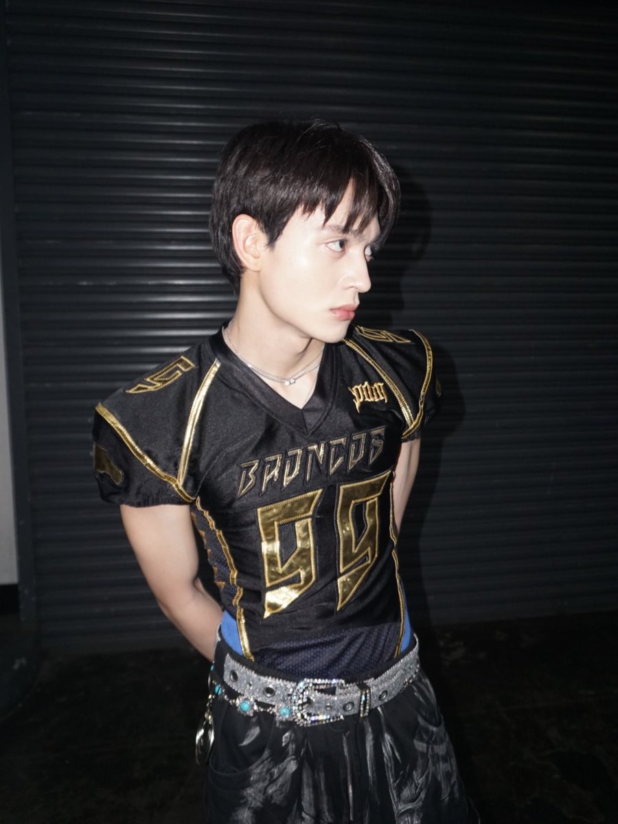 reysterisk's tweet photo. miss you so much reyster, hope you're doing okay. 🥺🧡 

@HORI7ONofficial https://t.co/fClkZ4yyZk