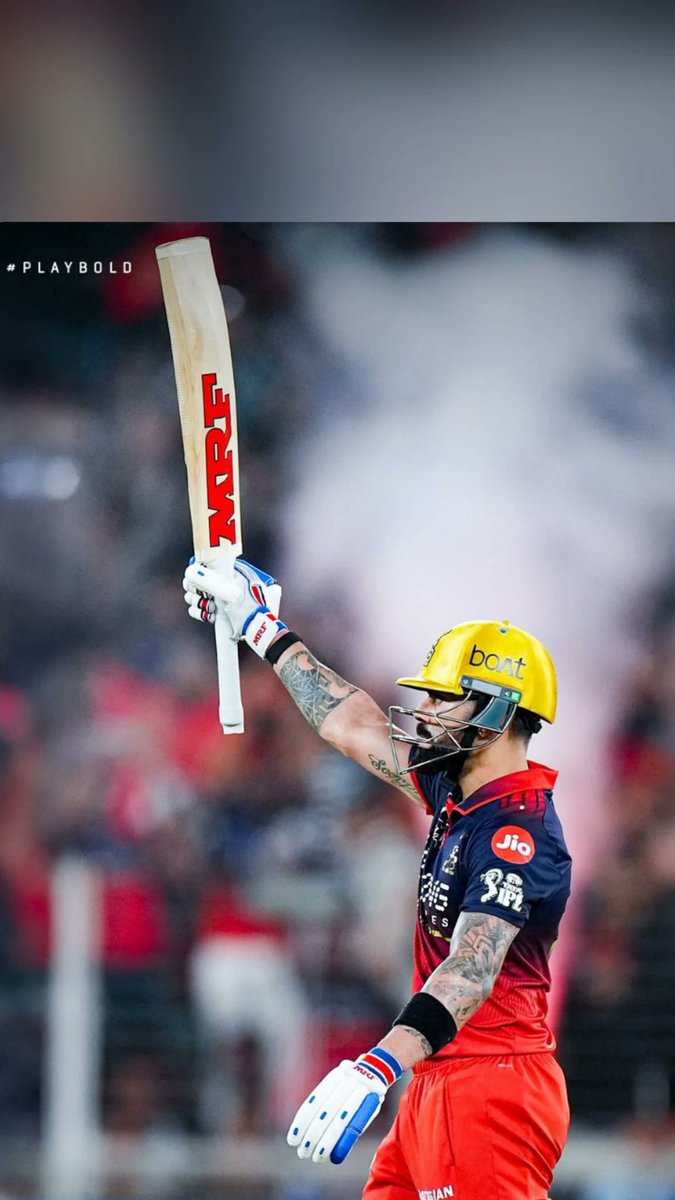 imaayushvirat's tweet photo. 2 🏆 trophy guys 
@imVkohli 
#rcb #virat https://t.co/WmZ1JIYyKp