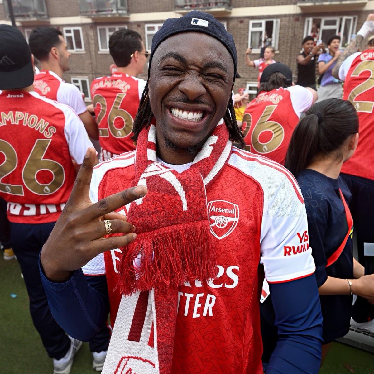 DailyAFC tweet media