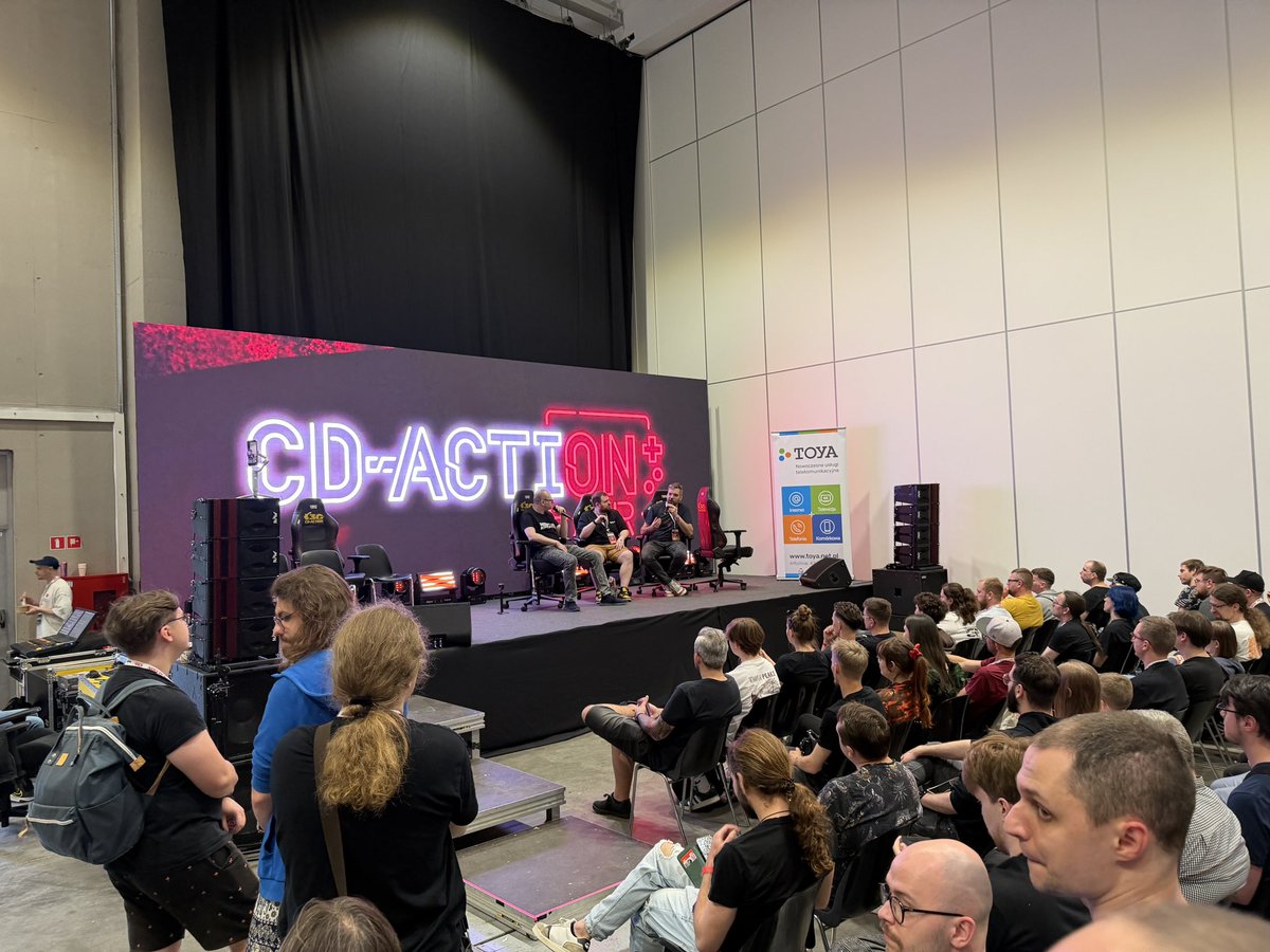 pograneeu's tweet photo. Drugi dzień na #CDActionExpo równie przyjemny jak i wyczerpujący fizycznie 😅. Mamy jednak sporo materiałów, które sukcesywnie będziemy wrzucać na bloga. Dziękujemy wszystkim za rozmowy i świetną atmosferę! Widzimy się za rok 😎 https://t.co/ZYiNXdbmxg