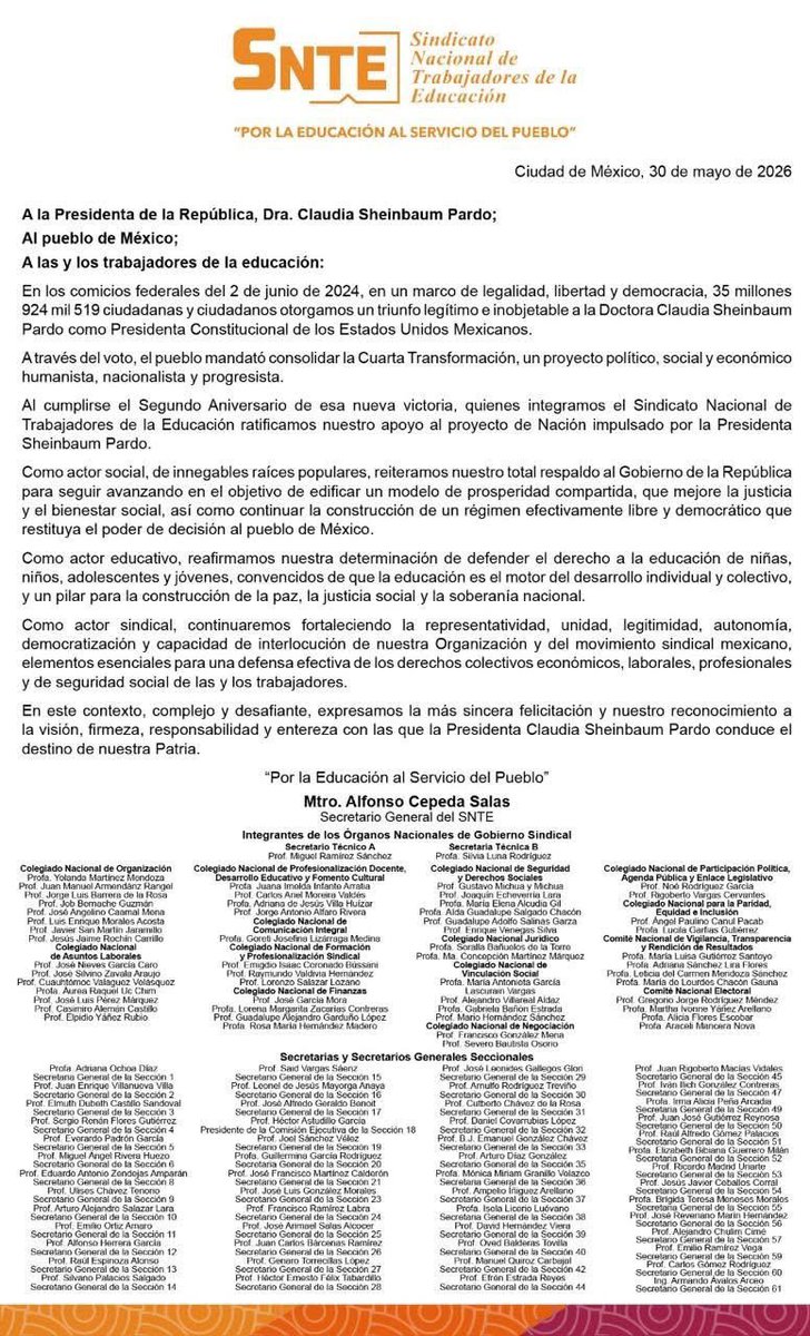AlfonsoCepedaMx's tweet photo. A dos años del triunfo, felicito a la Presidenta @Claudiashein por los avances alcanzados en la transformación y el fortalecimiento de nuestro país. 

Desde el @SnteNacional reiteramos nuestro compromiso con la educación, la justicia social y el bienestar de las y los mexicanos.

#RendicionDeCuentas #ClaudiaDaResultados